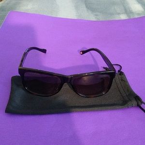 BNWOT New Hugo boss orange unisex brown sunglasses with pouch